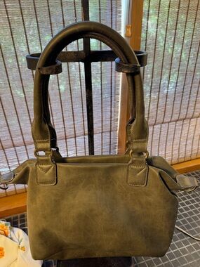 American Eagle Olive Green Women's Satchel Handbag